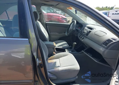 2002 Toyota Camry Le from USA, damaged, VIN 4T1BE32KX2U524502